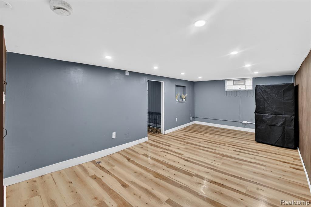 17183 Washburn Street Property Photo 18