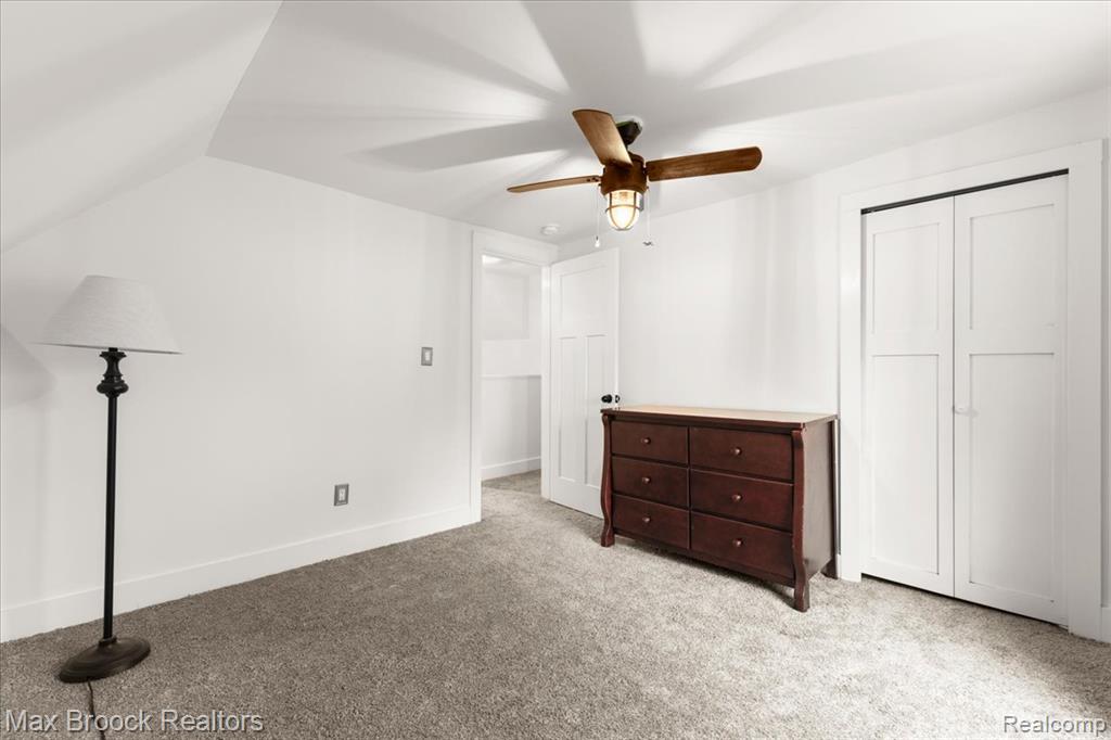 515 Clinton Street Property Photo 20