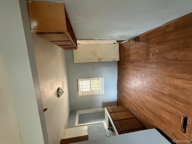 16845-7 Dolphin Street Property Photo 4