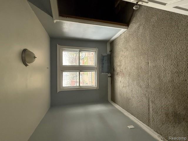 16845-7 Dolphin Street Property Photo 15