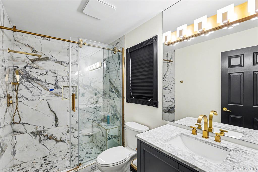 6986 Montgomery Drive Property Photo 21
