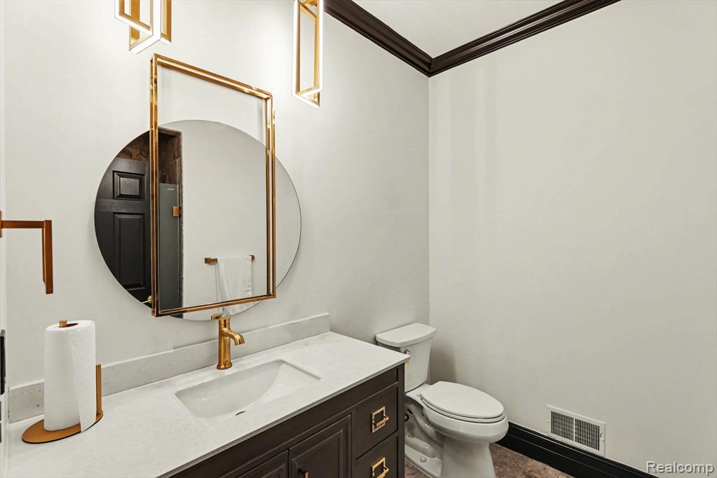 6986 Montgomery Drive Property Photo 22