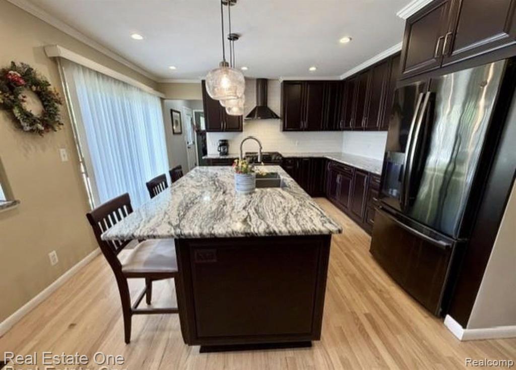 1115 Torpey Drive Property Photo 3