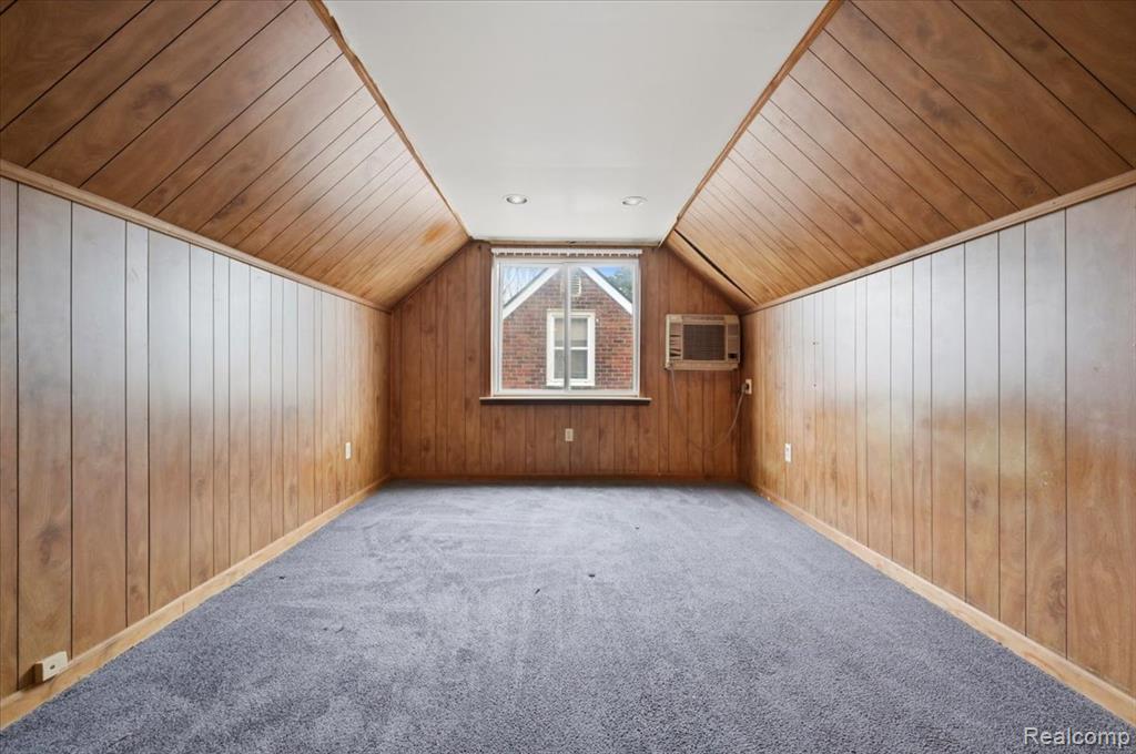9193 Rutherford Street Property Photo 14