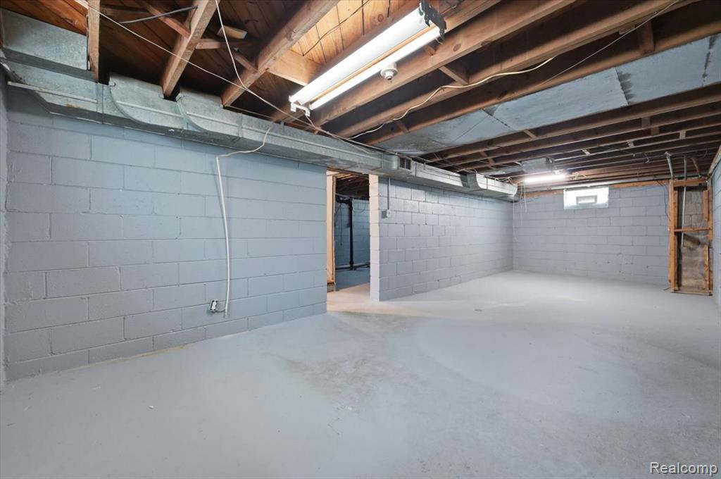 9193 Rutherford Street Property Photo 20