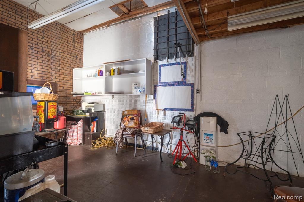 11444 Whittier Street Property Photo 17