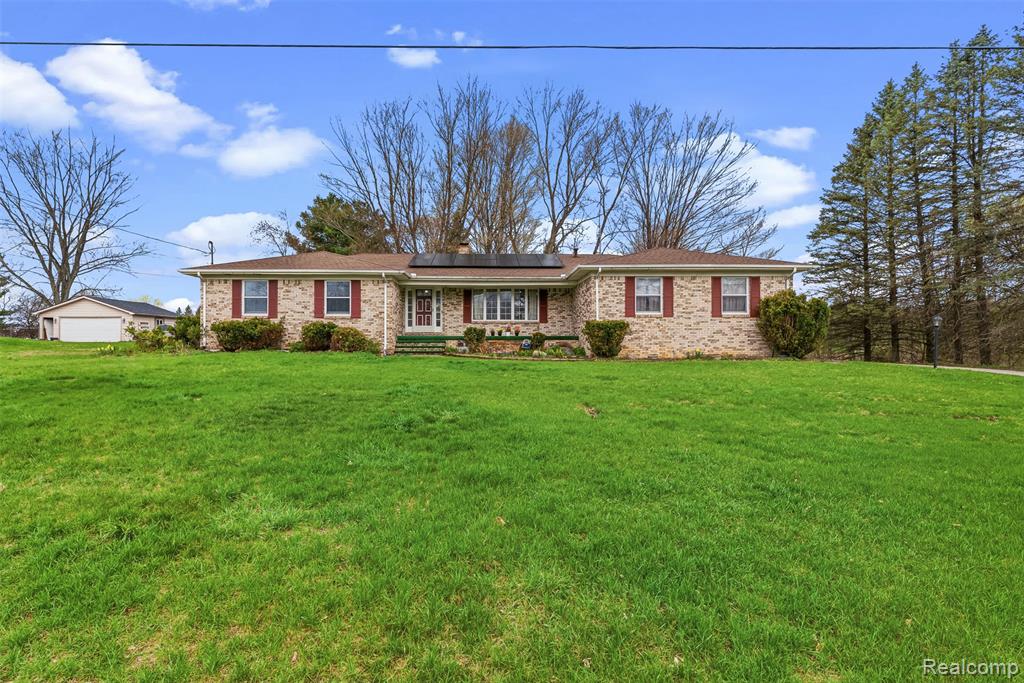 3432 S State Road Property Photo 2