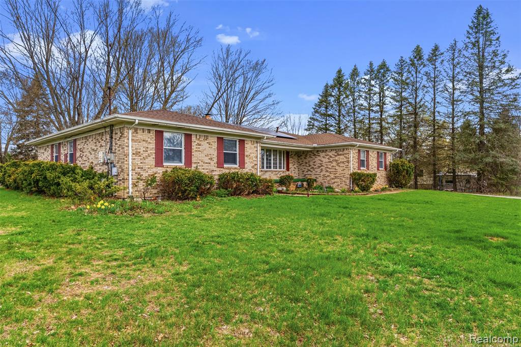 3432 S State Road Property Photo 4
