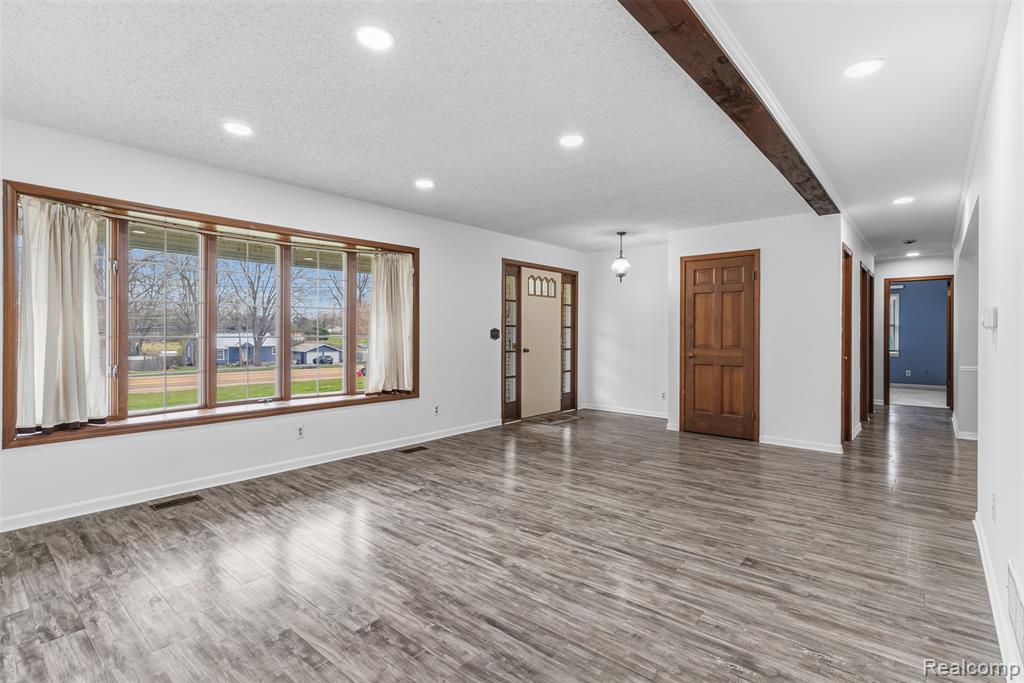 3432 S State Road Property Photo 10