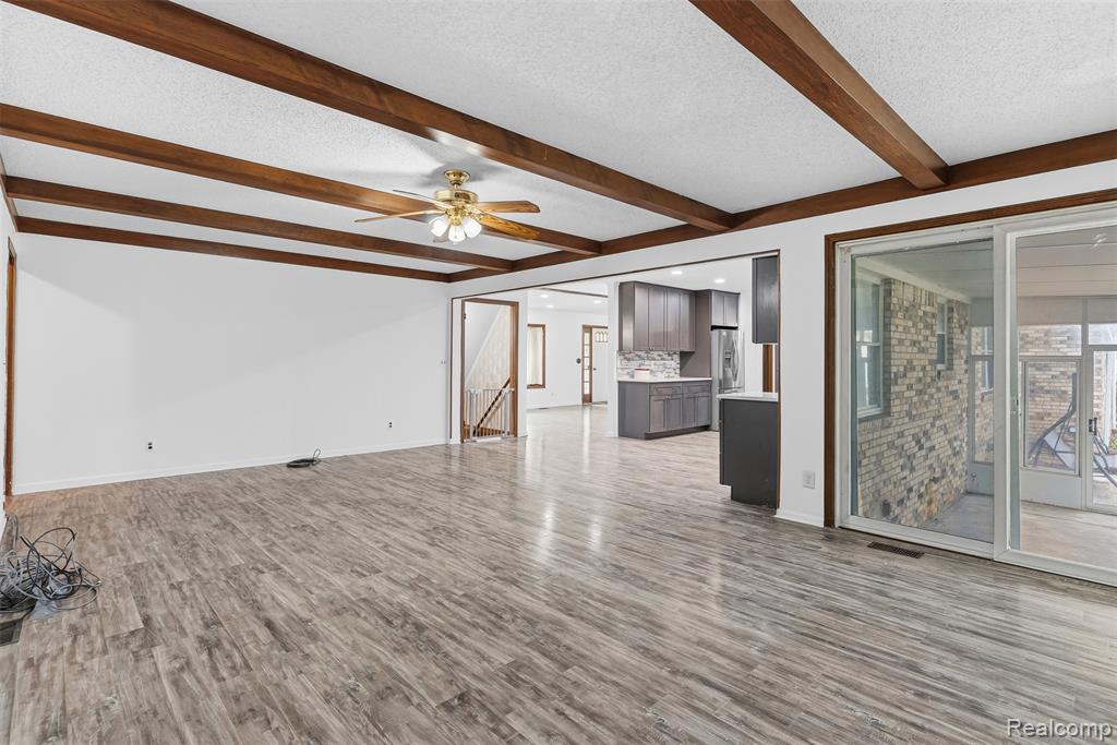 3432 S State Road Property Photo 33