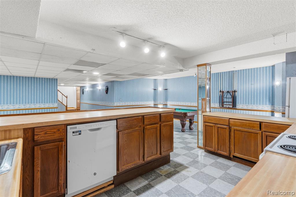 3432 S State Road Property Photo 43