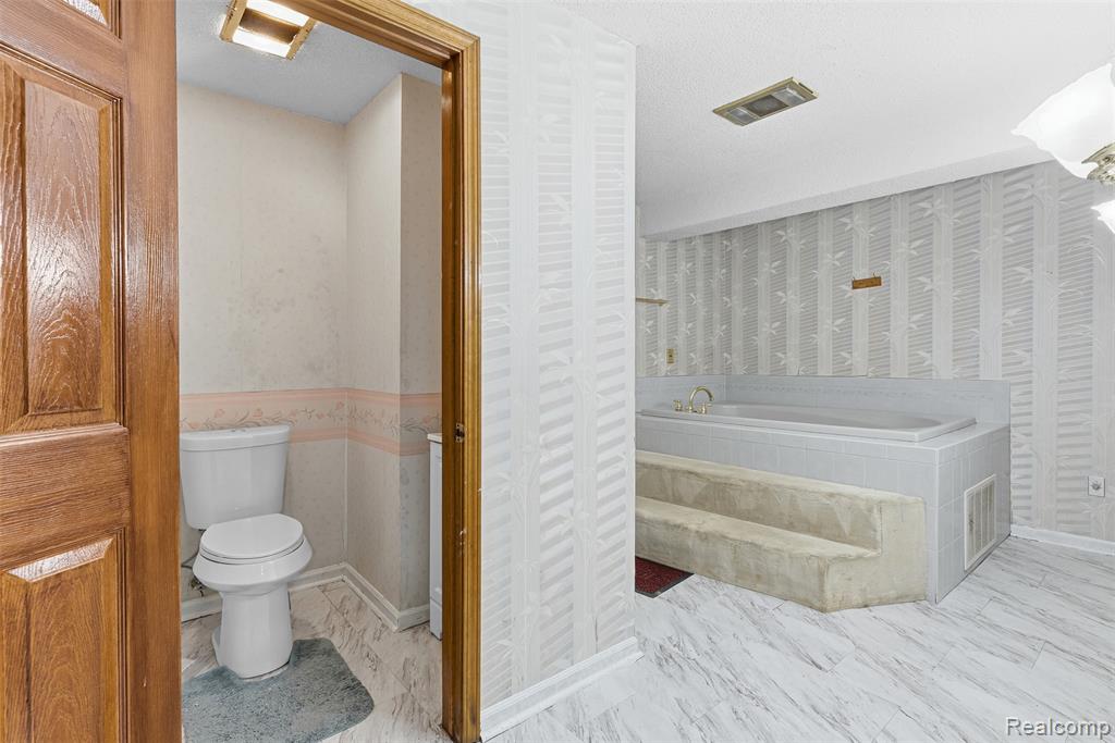 3432 S State Road Property Photo 44