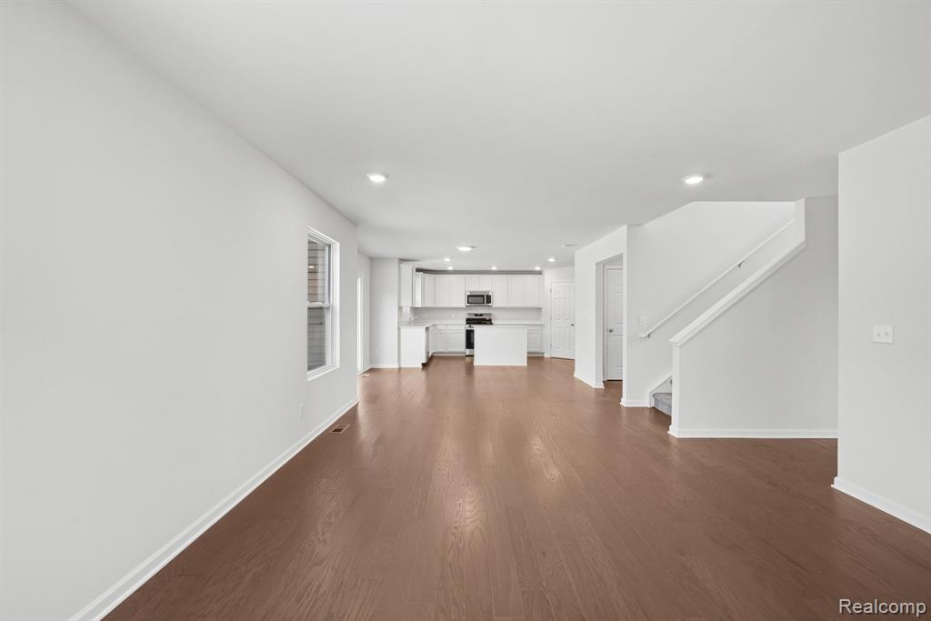 54821 Mockingbird Property Photo 10