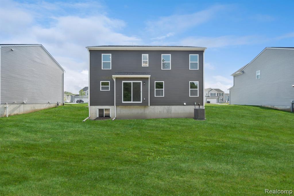 54821 Mockingbird Property Photo 33