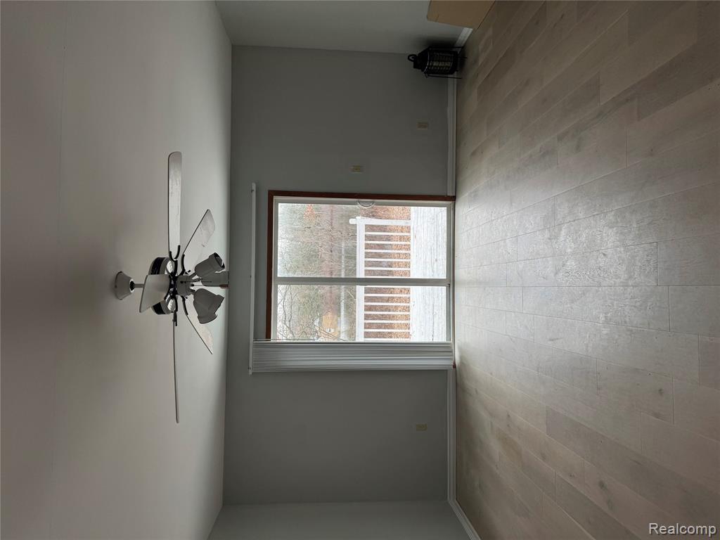6240 S Labelle Drive Property Photo 13