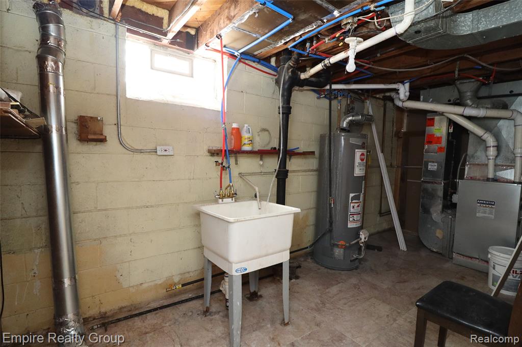 5743 N Highland Street Property Photo 32