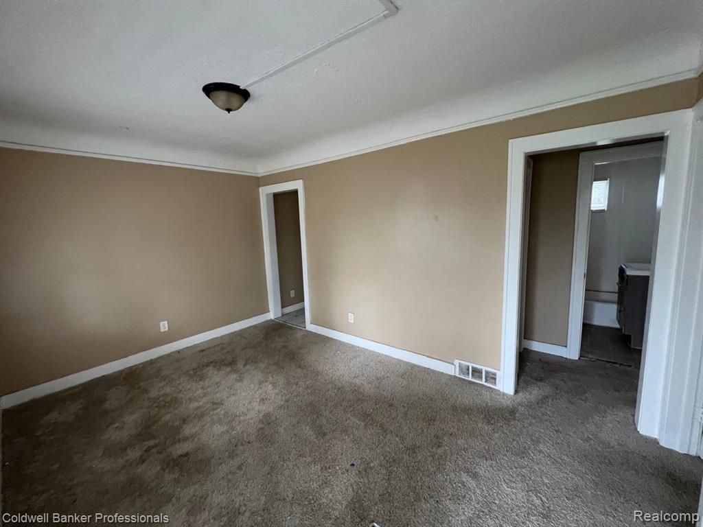 8080 Penrod Street Property Photo 5