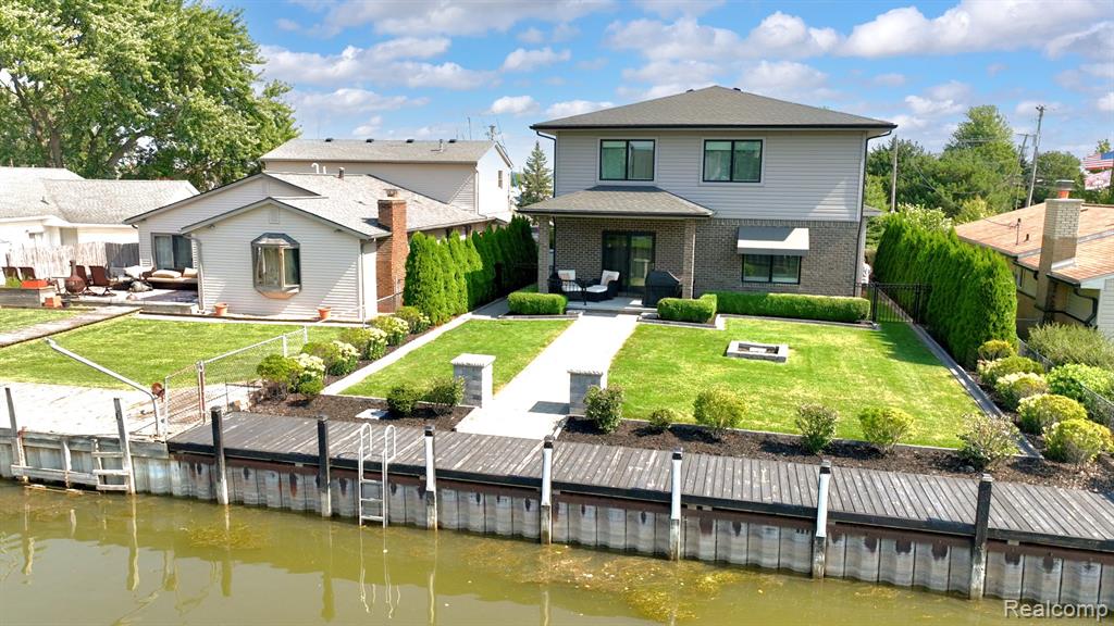 39611 Lakeshore Drive Property Photo 1