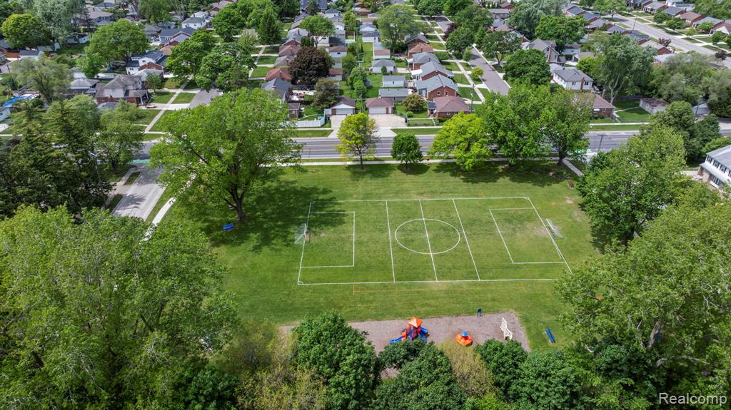 527 E Sunnybrook Drive Property Photo 33