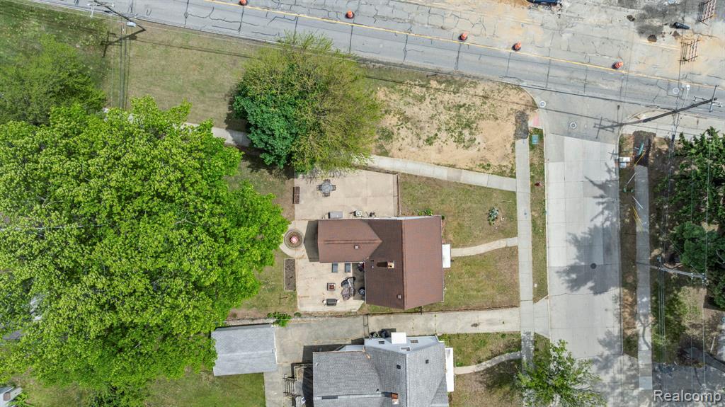 527 E Sunnybrook Drive Property Photo 45