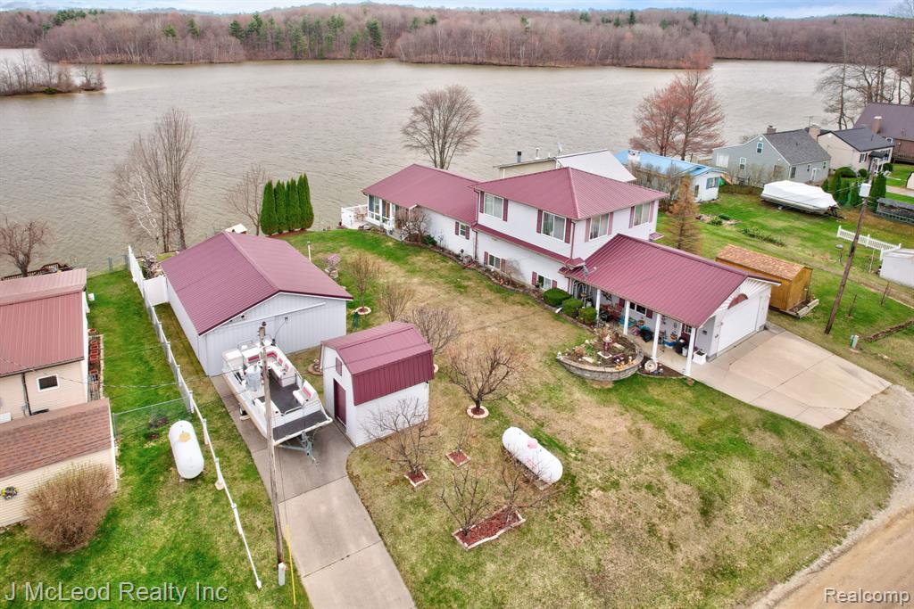 3021 Huston Drive Property Photo 1