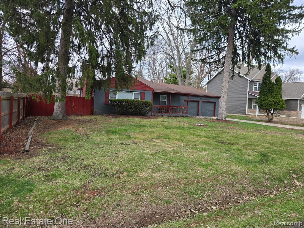 19830 Mahon Street Property Photo 1