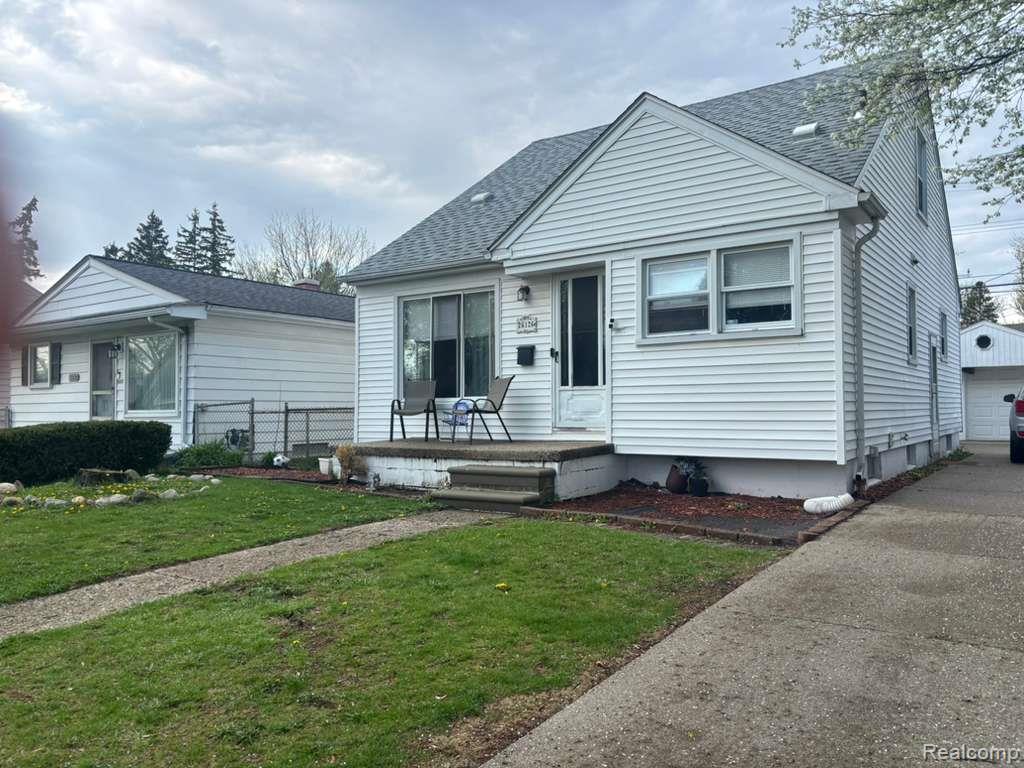26126 N 26126 Student Avenue Property Photo 2