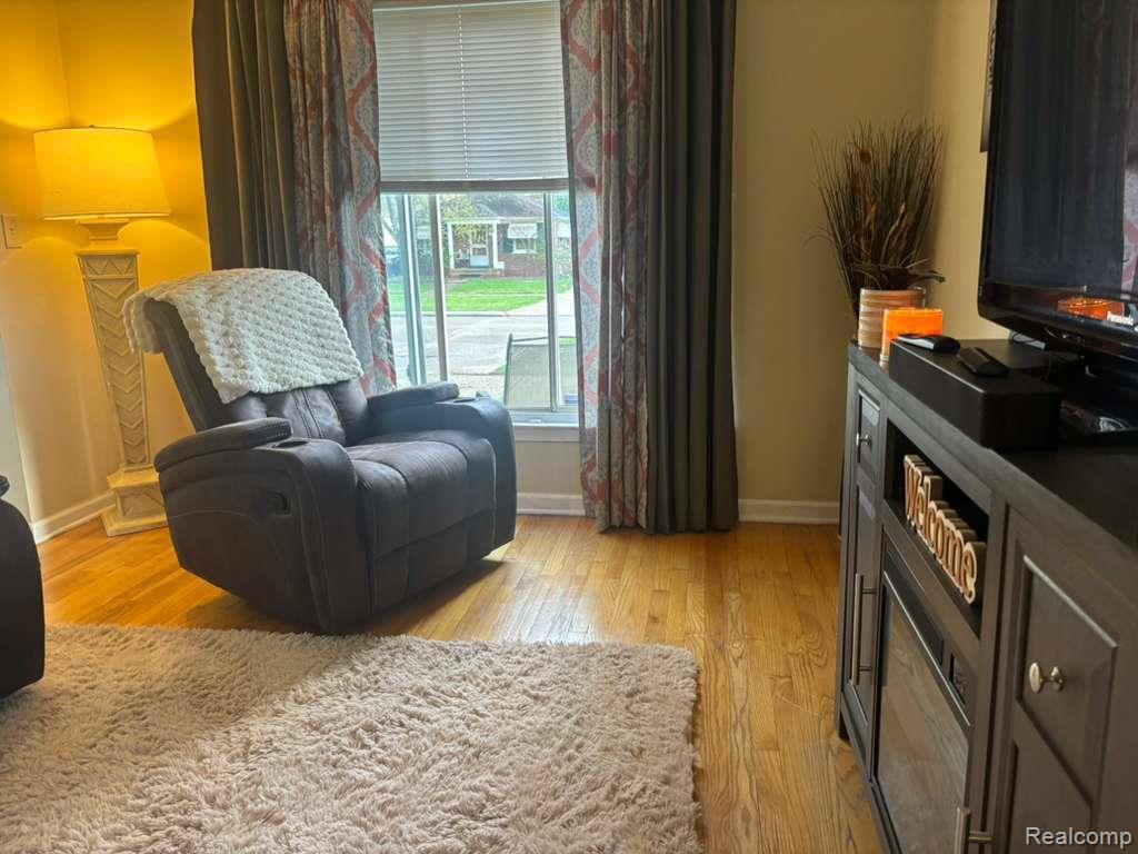 26126 N 26126 Student Avenue Property Photo 10