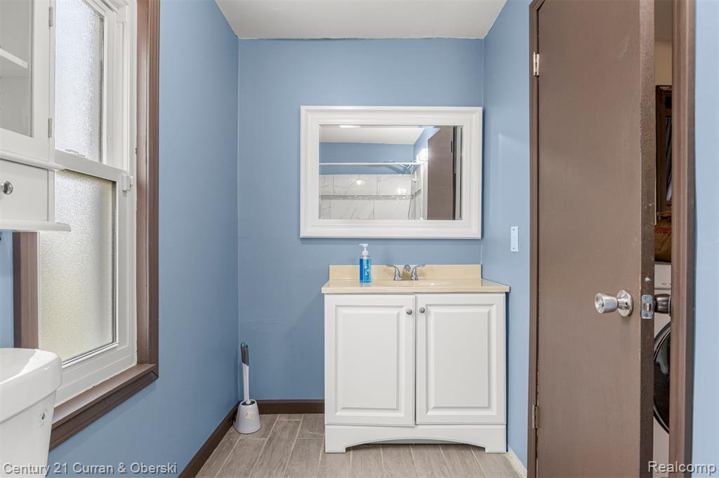 977 Boston Avenue Property Photo 13