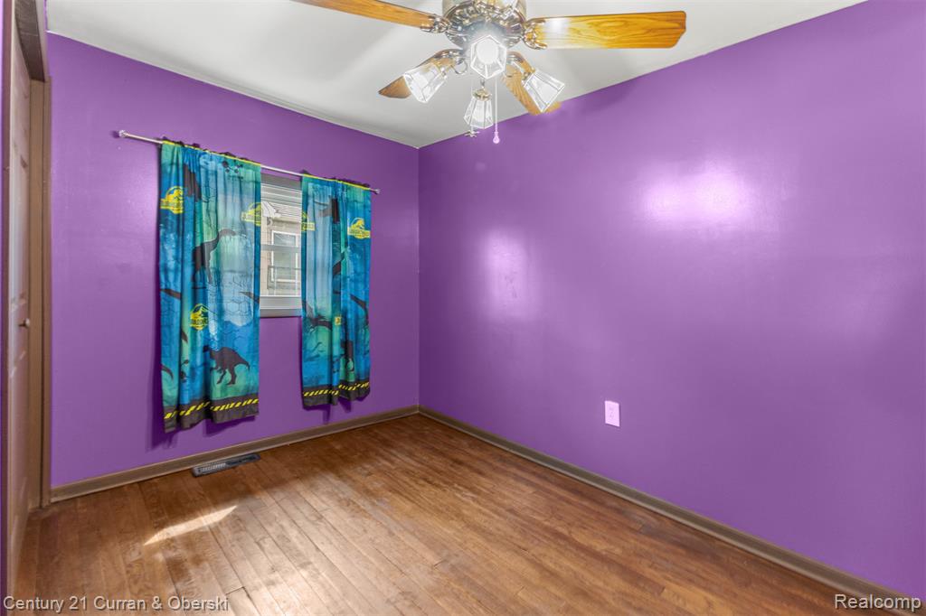 977 Boston Avenue Property Photo 16