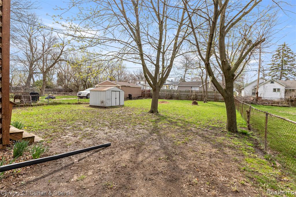 977 Boston Avenue Property Photo 22