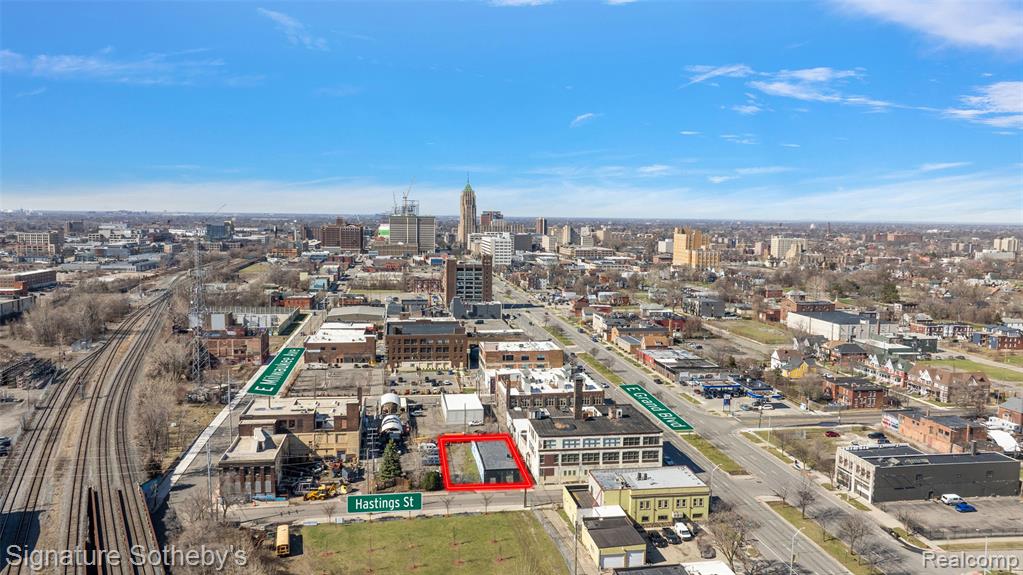 6543 Hastings Street Property Photo 1