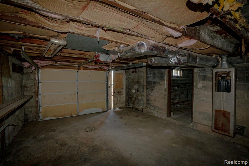 200 North Street Property Photo 33