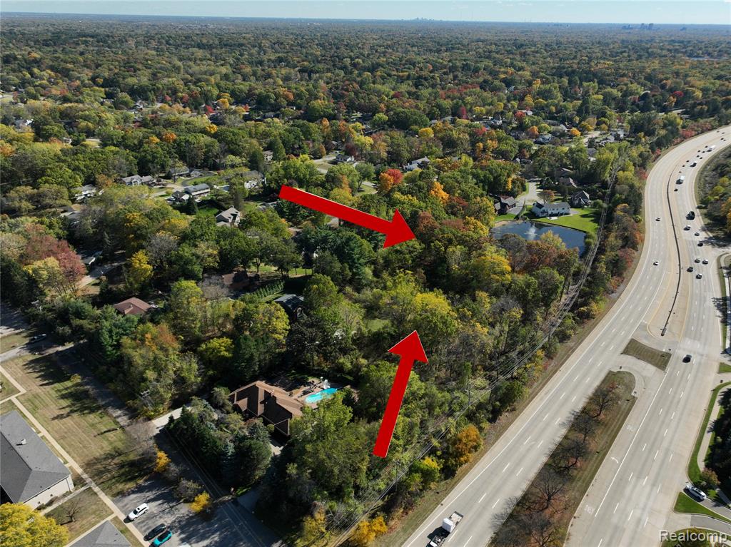 4255 Telegraph Road Property Photo 2