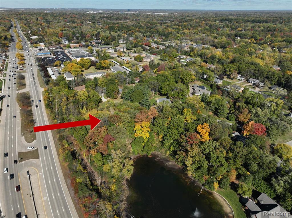 4255 Telegraph Road Property Photo 3