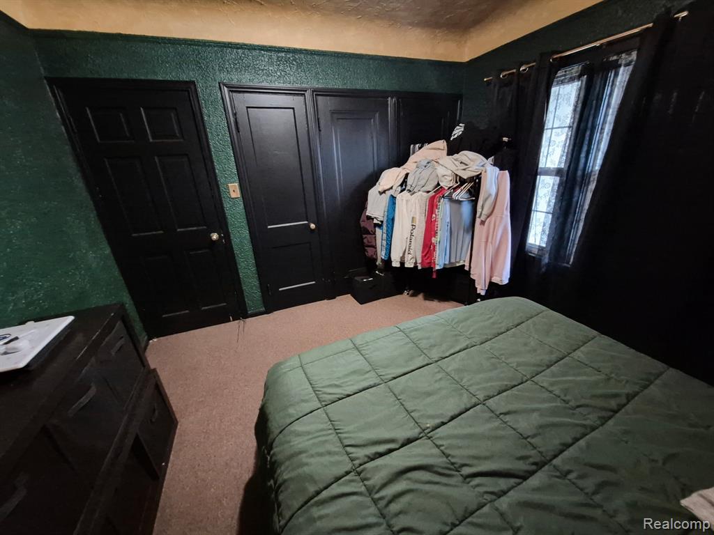 300 2nd Street Property Photo 19