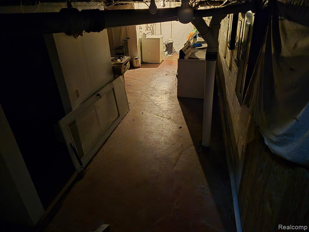 300 2nd Street Property Photo 46