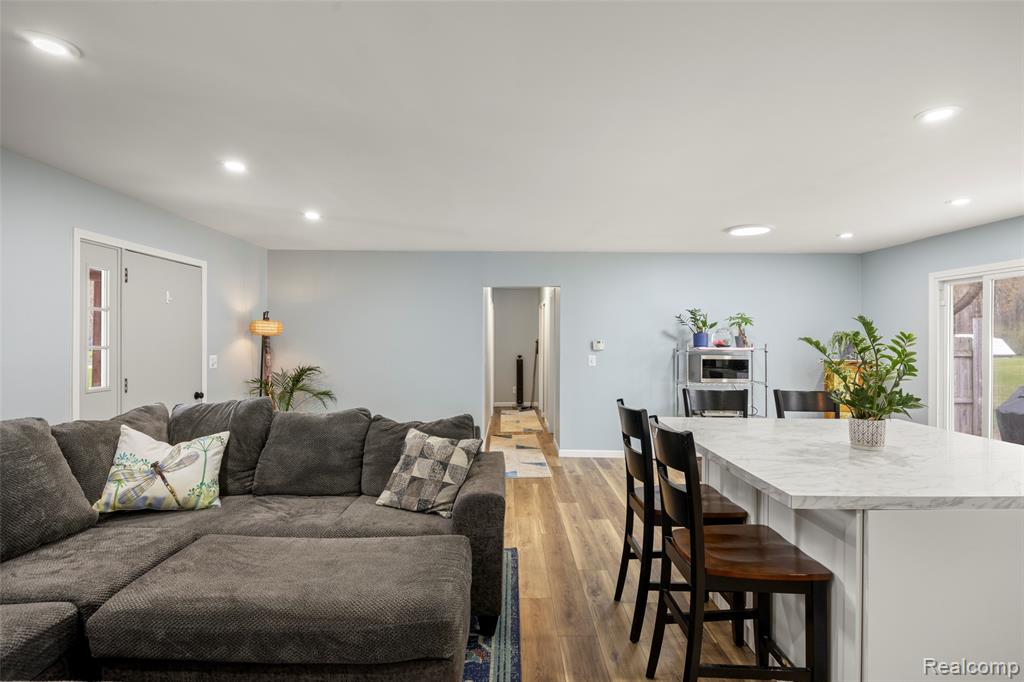 8639 Stone Road Property Photo 8