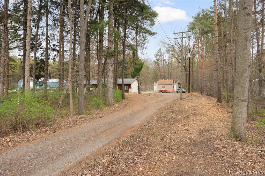 8639 Stone Road Property Photo 28