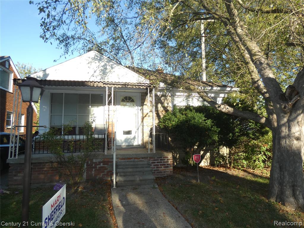 18959 Rockcastle Street Property Photo 1