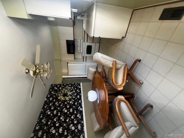 5918 N Lafayette Avenue Property Photo 5