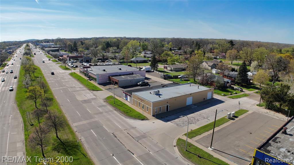 32300 Michigan Avenue Property Photo 7