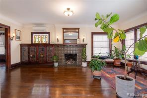 22 Edison Street Property Photo 6