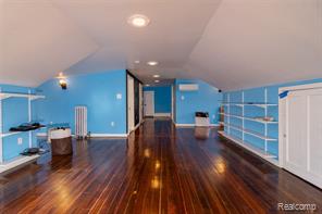 22 Edison Street Property Photo 37