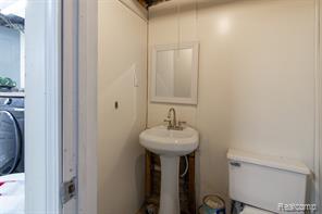 22 Edison Street Property Photo 44