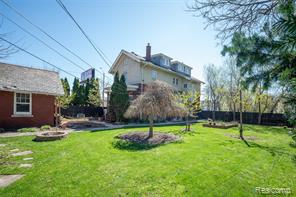22 Edison Street Property Photo 47
