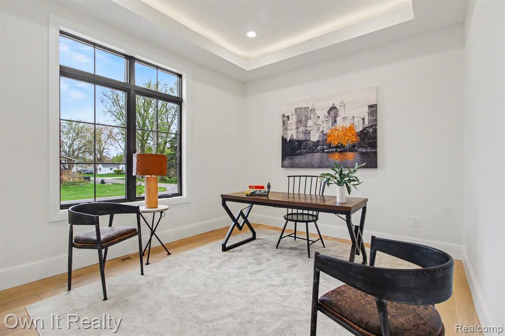 2020 Edgewater Street Property Photo 18