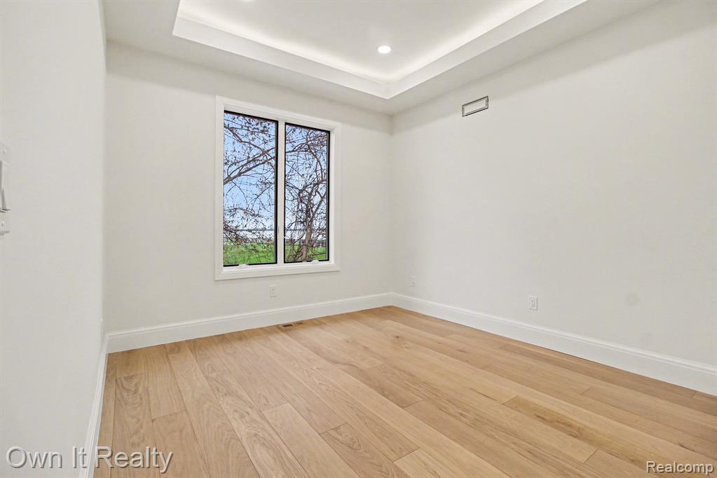2020 Edgewater Street Property Photo 24