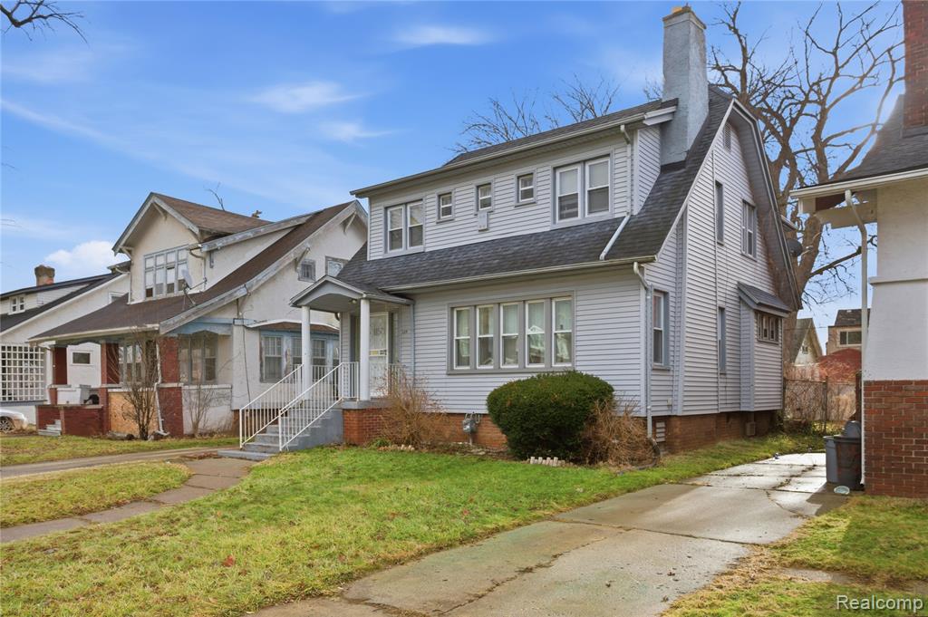 229 Eason Street Property Photo 1