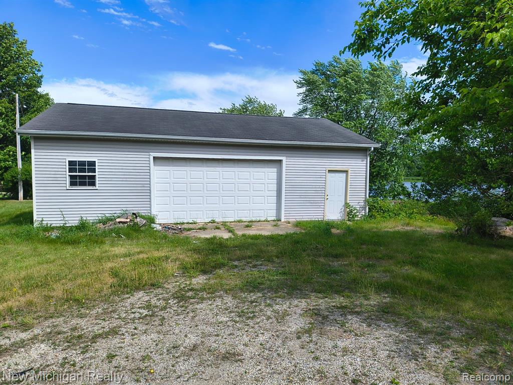 17221 W Us Highway 223 Property Photo 2